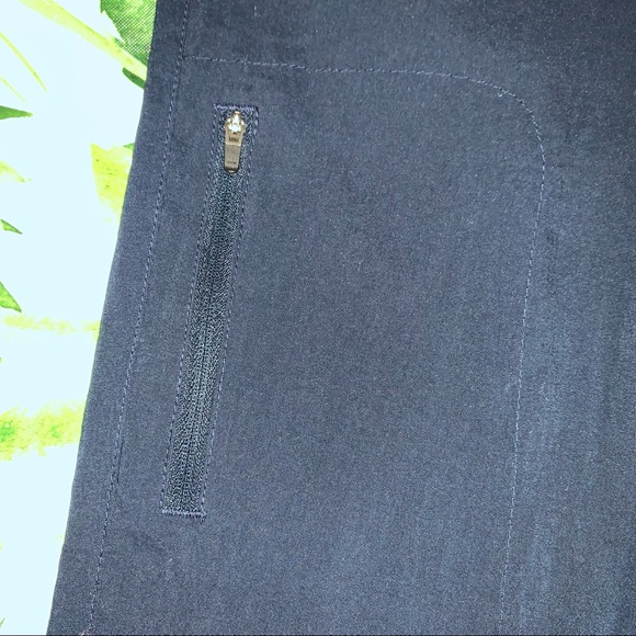 KHOMBU Stretch Ladies Navy Blue Capri Pants Small NWT - Picture 11 of 13